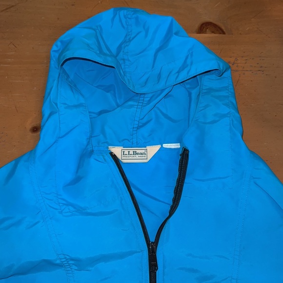 L.L. Bean rain jacket - vintage womens size large - Picture 2 of 3